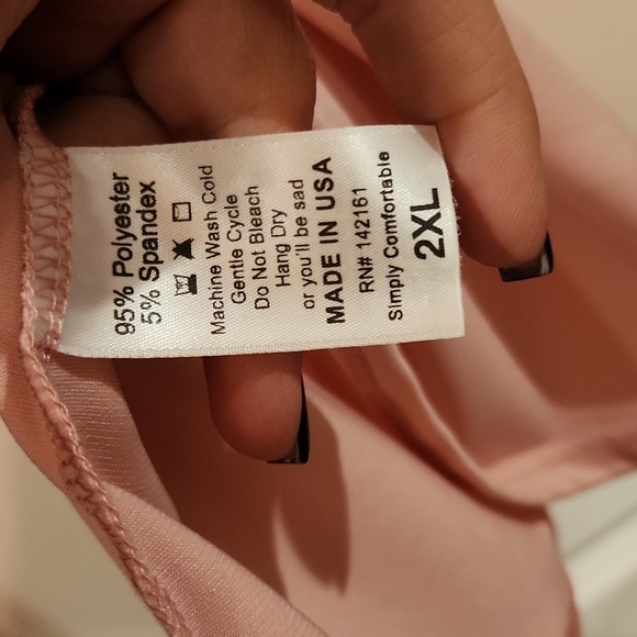 Lularoe Tshirt - Picture 3 of 3